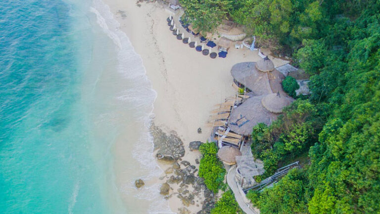 Pantai Karma Kandara