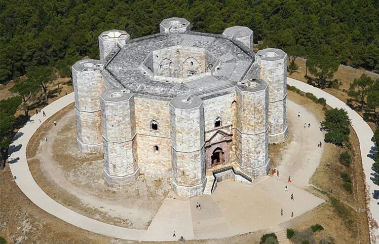 Kastil Castel del Monte
