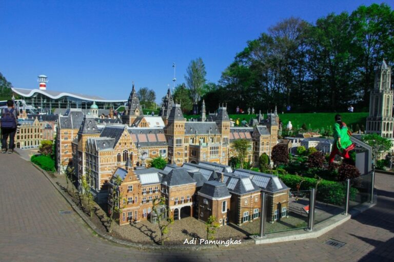 Taman Miniatur Madurodam (Den Haag)