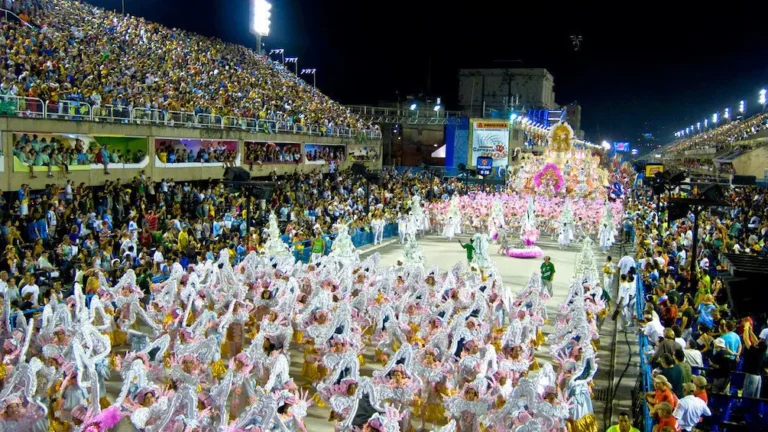 Karnaval di Rio de Janeiro