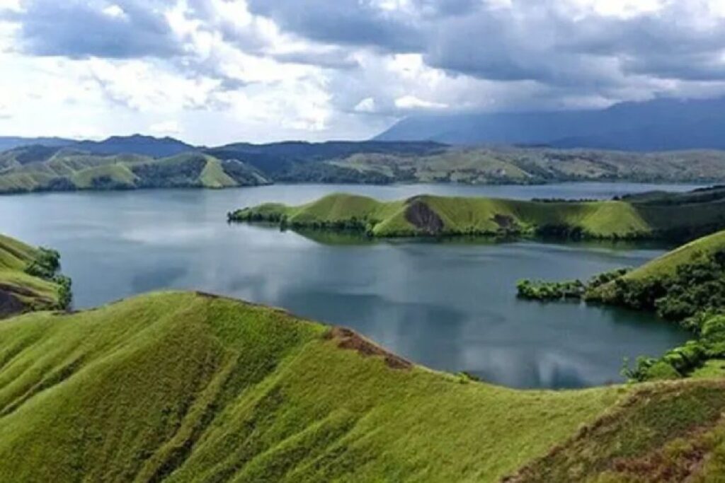 Danau Sentani