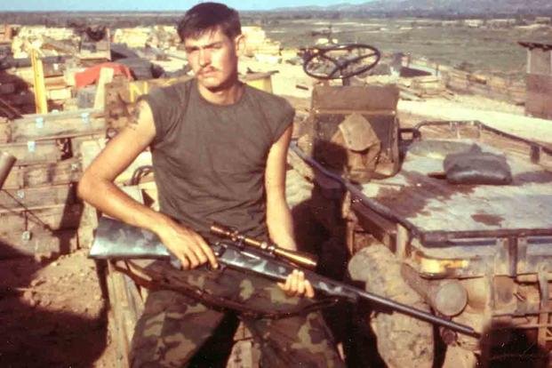 mengenal-chuck-mawhinney-sniper-terbaik-dalam-sejarah-militer