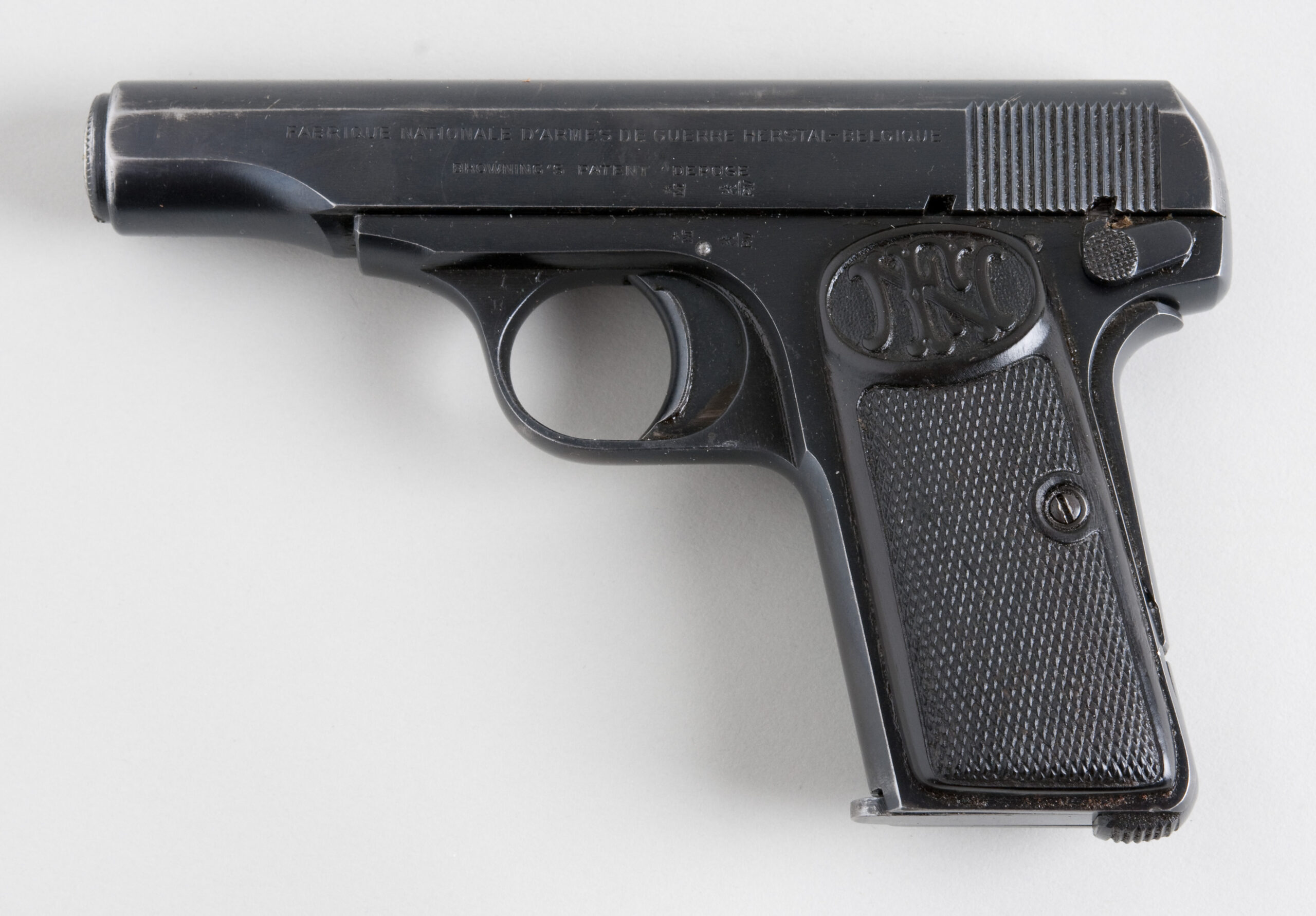 senjata-api-browning-fn-m1910-22-deskripsi-dan-sejarahnya