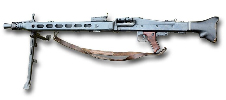 senjata-mg-42-senapan-mesin-berat-bersejarah-dan-efektif