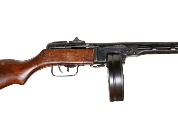 senjata-terbaik-ppsh-41-keunggulan-dan-sejarahnya