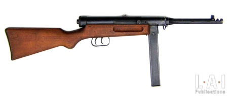 mengenal-keunggulan-senjata-beretta-model-38-yang-terbaik
