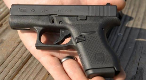 pilihan-senjata-terbaik-glock-untuk-berbagai-kebutuhan