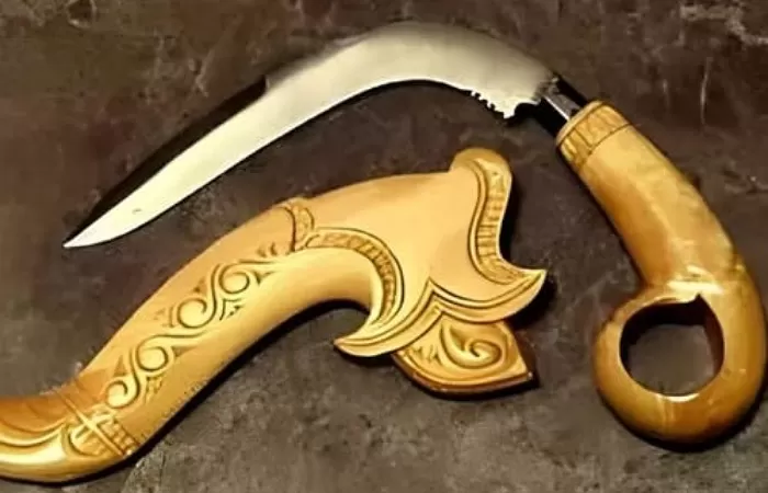 alamang-senjata-tradisional-indonesia-dari-daerah-minangkabau