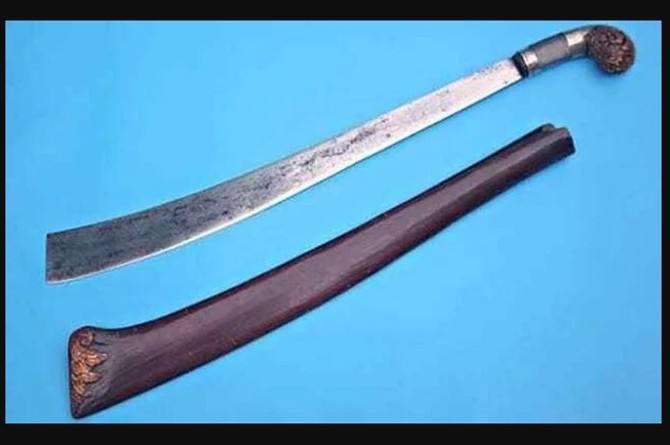 kelewang-senjata-tradisional-indonesia-yang-bersejarah-dan-berarti