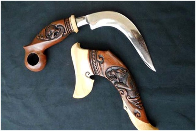 kerambit-tradisional-indonesia-sejarah-dan-keunikan-senjata-lokal