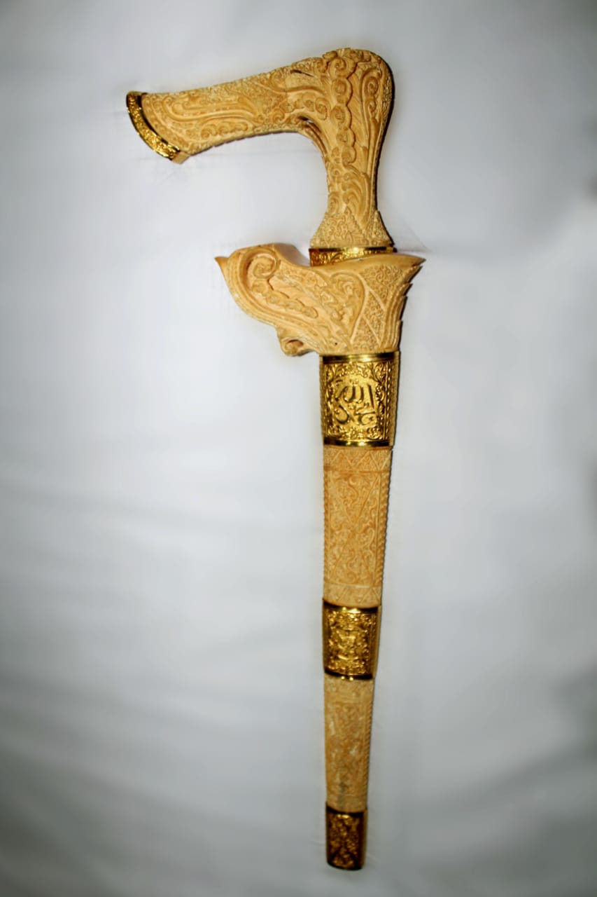 menelusuri-keindahan-dan-sejarah-badik-lampung-indonesia