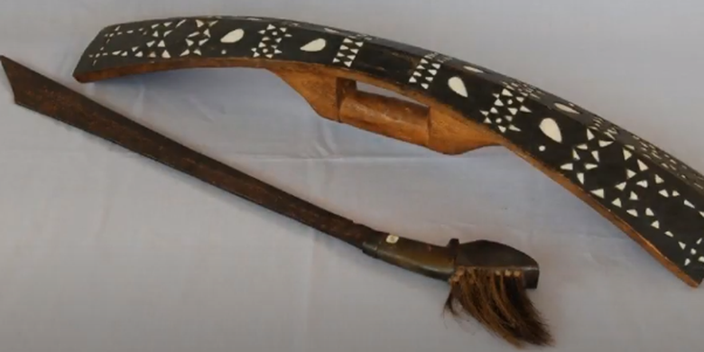 mengenal-parang-salawaku-senjata-tradisional-yang-tangguh