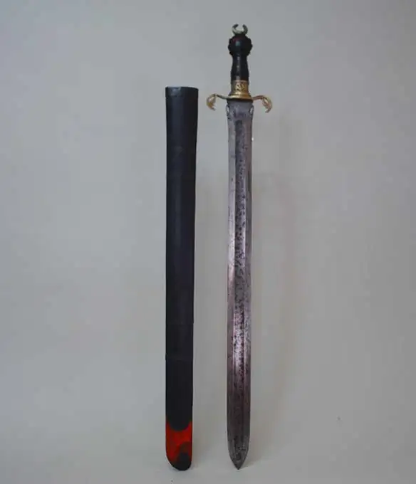 mengenal-pedang-jenawi-senjata-terbaik-dari-tradisi-indonesia