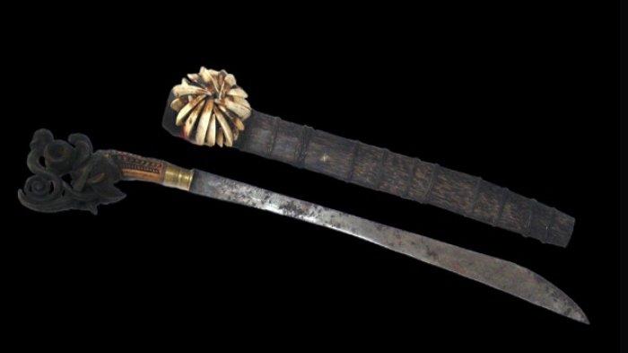 mengenal-tologu-senjata-tradisional-khas-indonesia