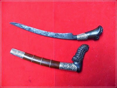 senjata-tradisional-indonesia-tumbuk-lada-warisan-budaya-nusantara